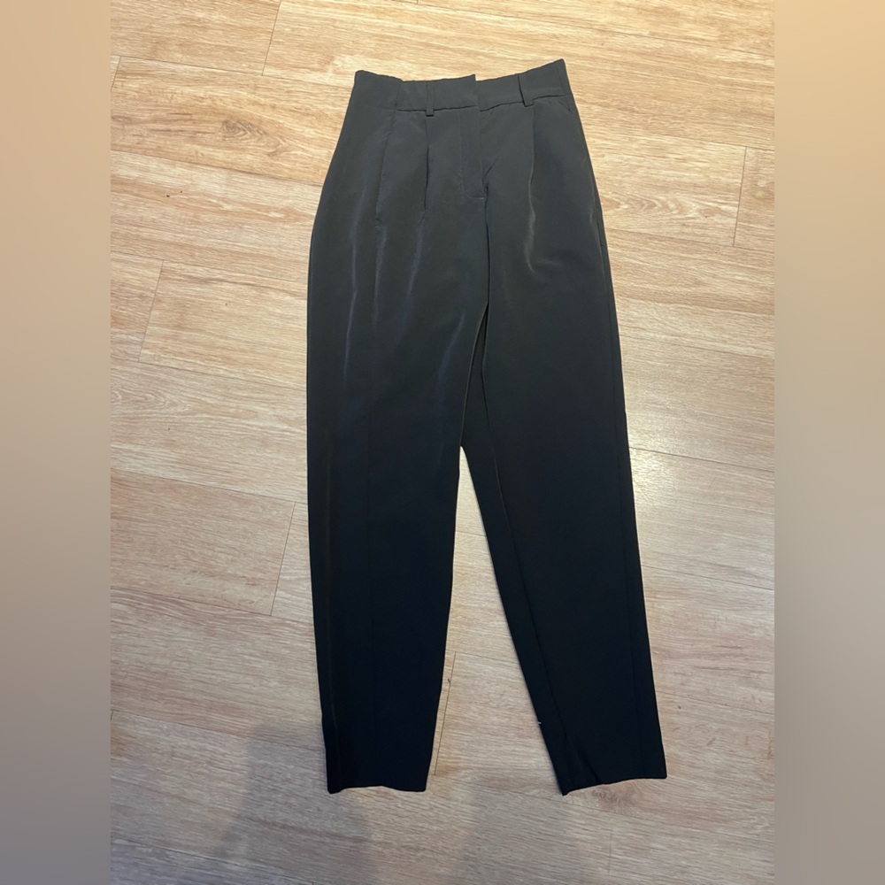 Express Classic Black Straight Leg Pants